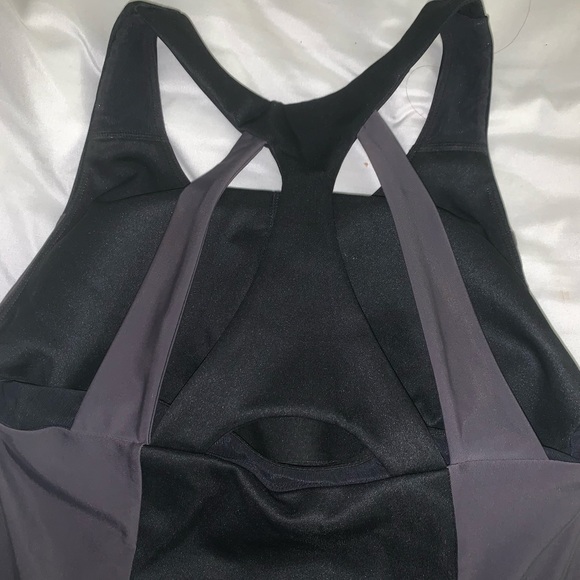 Fabletics Tank - Picture 2 of 5